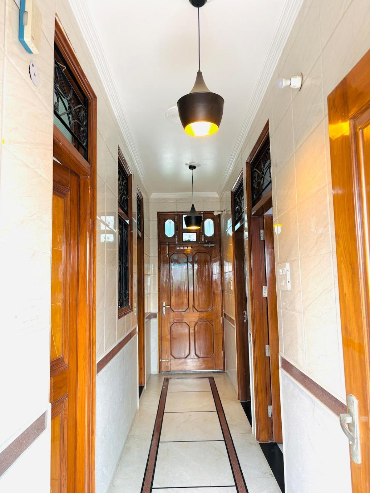 The Royal Retreat Apartment